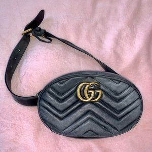 GUCCI black leather belt bag LOVED